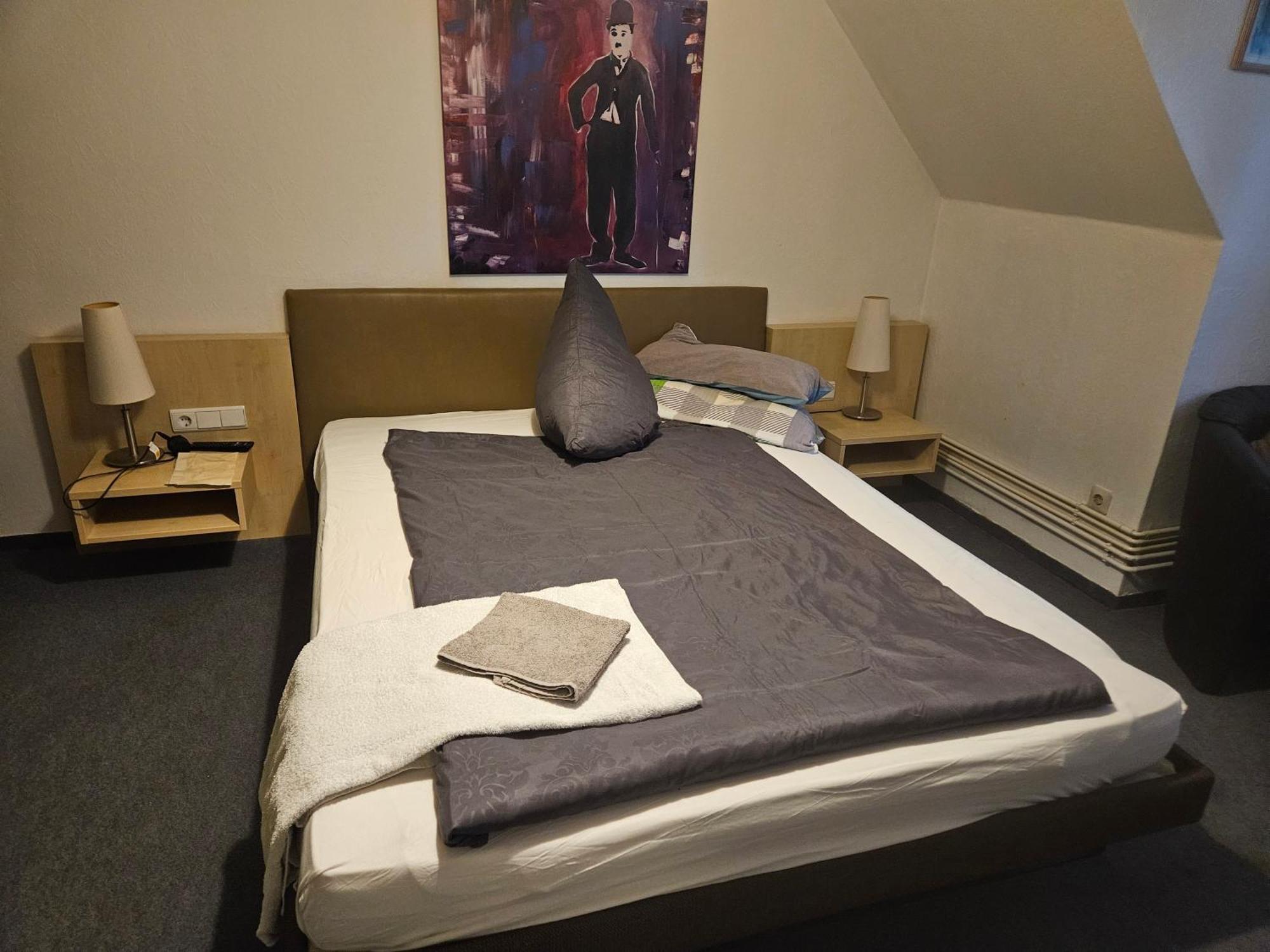 Hotel Zur Schmiede Heiningen المظهر الخارجي الصورة